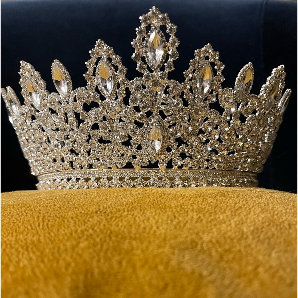 Bridal crown
